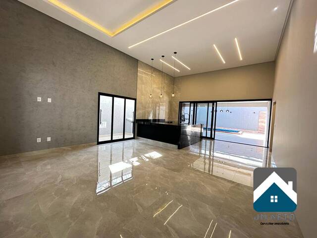 #199 - Casa para Venda em Goiânia - GO