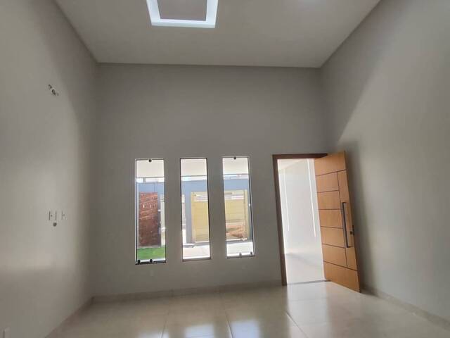 #285 - Casa para Venda em Goiânia - GO - 3