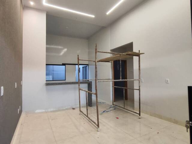 Casa para Venda em Goiânia - 5