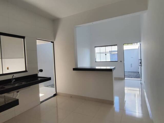 #299 - Casa para Venda em Goiânia - GO - 2